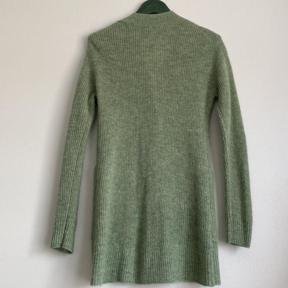 EverLane Oversized Alpaca V-neck Cardigan Size XS - Picture 6 of 7